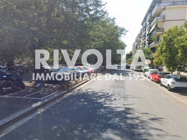 appartamento in vendita a Roma in zona Nomentano