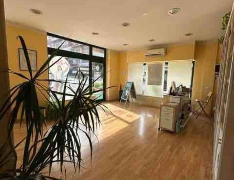 negozio in vendita a Roma in zona Giuliano Dalmata