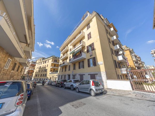 appartamento in vendita a Roma in zona Gianicolense