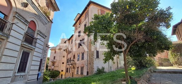 appartamento in vendita a Roma in zona Casal Palocco
