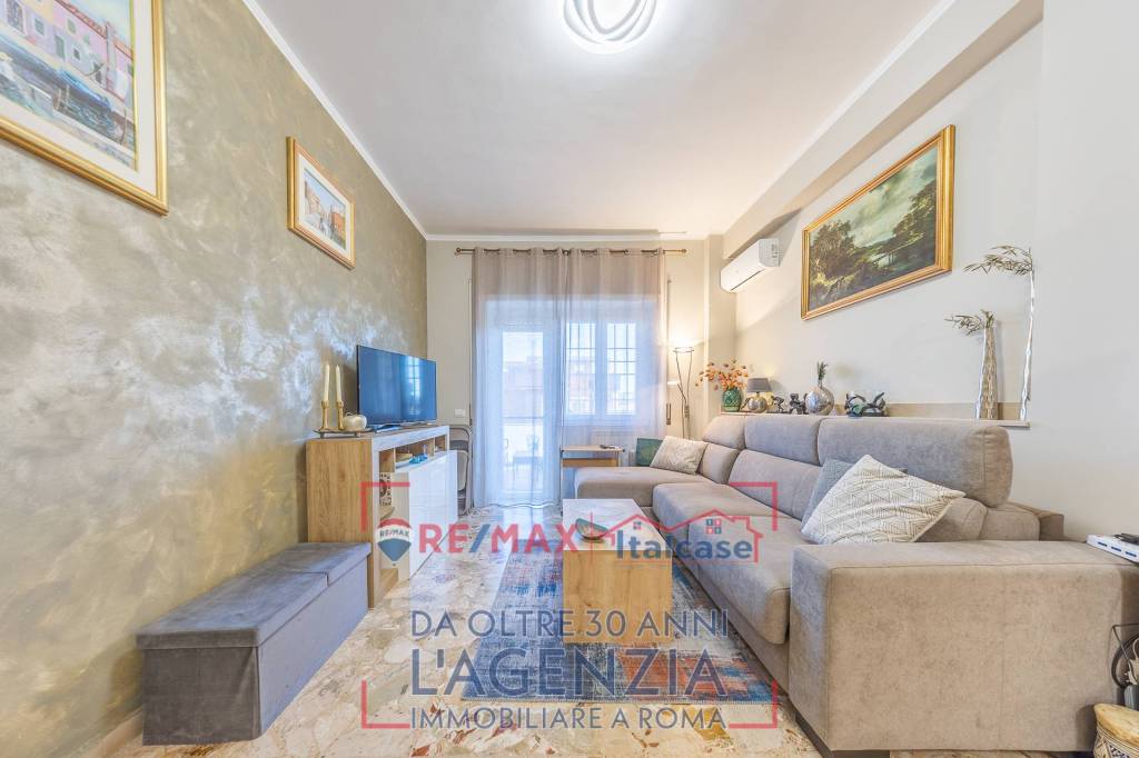 appartamento in vendita a Roma in zona Primavalle