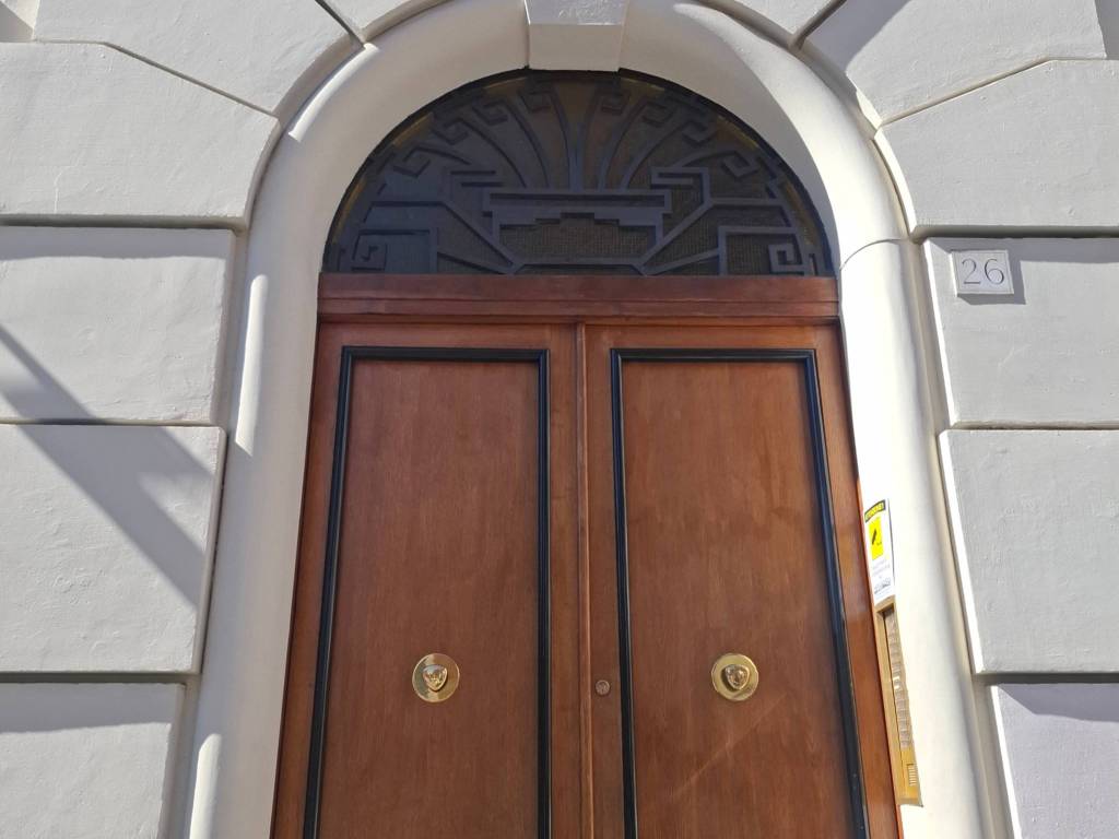 appartamento in vendita a Roma in zona Appio Latino