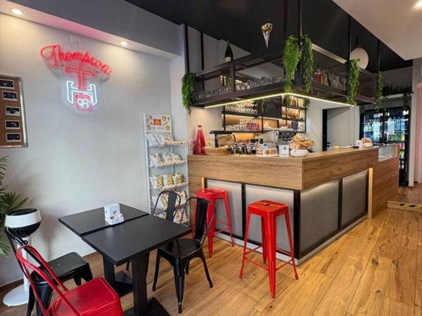 negozio in vendita a Roma in zona Gianicolense