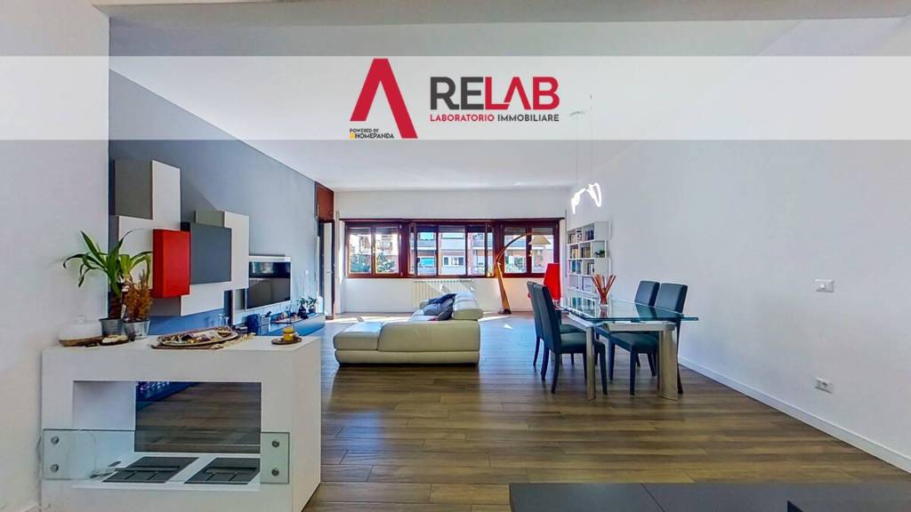 appartamento in vendita a Roma in zona Ostia