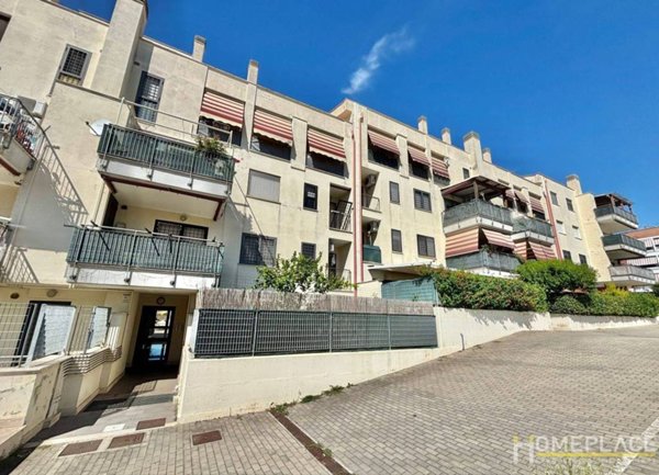 appartamento in vendita a Roma in zona Ponte di Nona