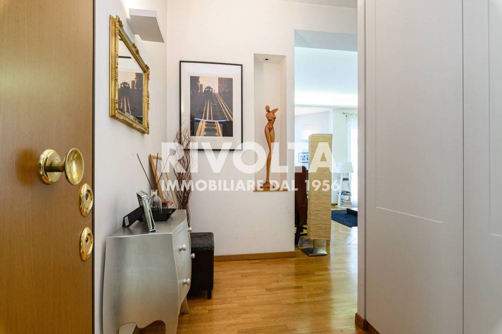 appartamento in vendita a Roma in zona Della Vittoria