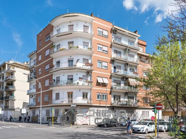 appartamento in vendita a Roma in zona Monte Sacro/Talenti