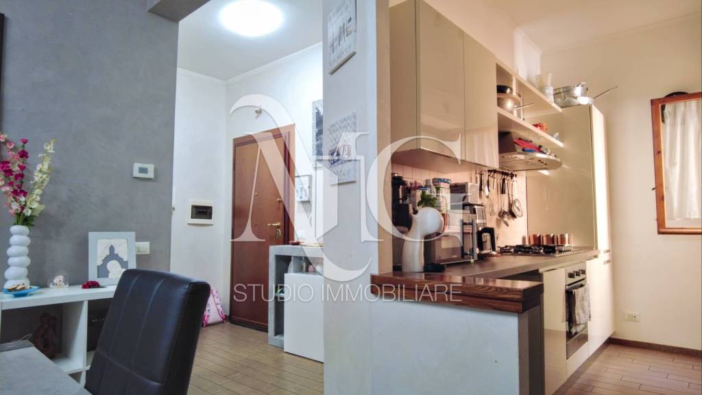 appartamento in vendita a Roma in zona Cinecittà