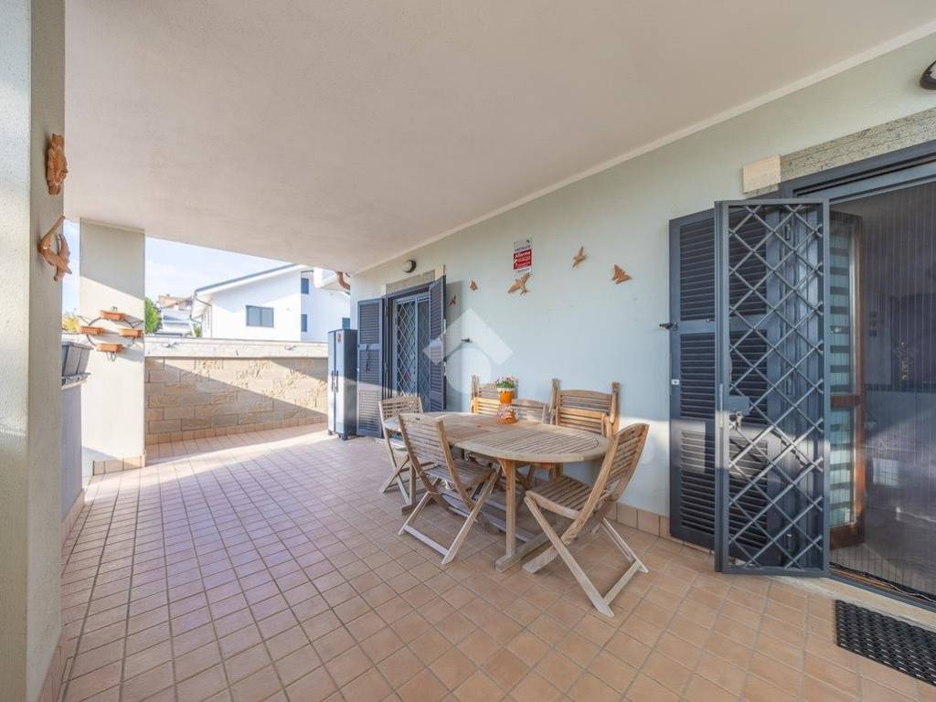 appartamento in vendita a Roma in zona Castelverde