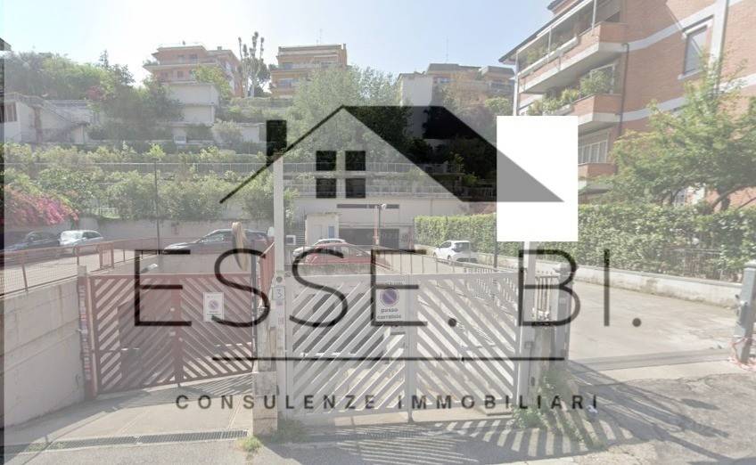 casa indipendente in vendita a Roma in zona Aurelio