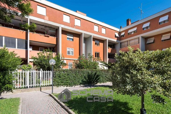 appartamento in vendita a Roma in zona Acilia
