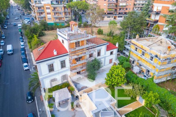 casa indipendente in vendita a Roma in zona Della Vittoria