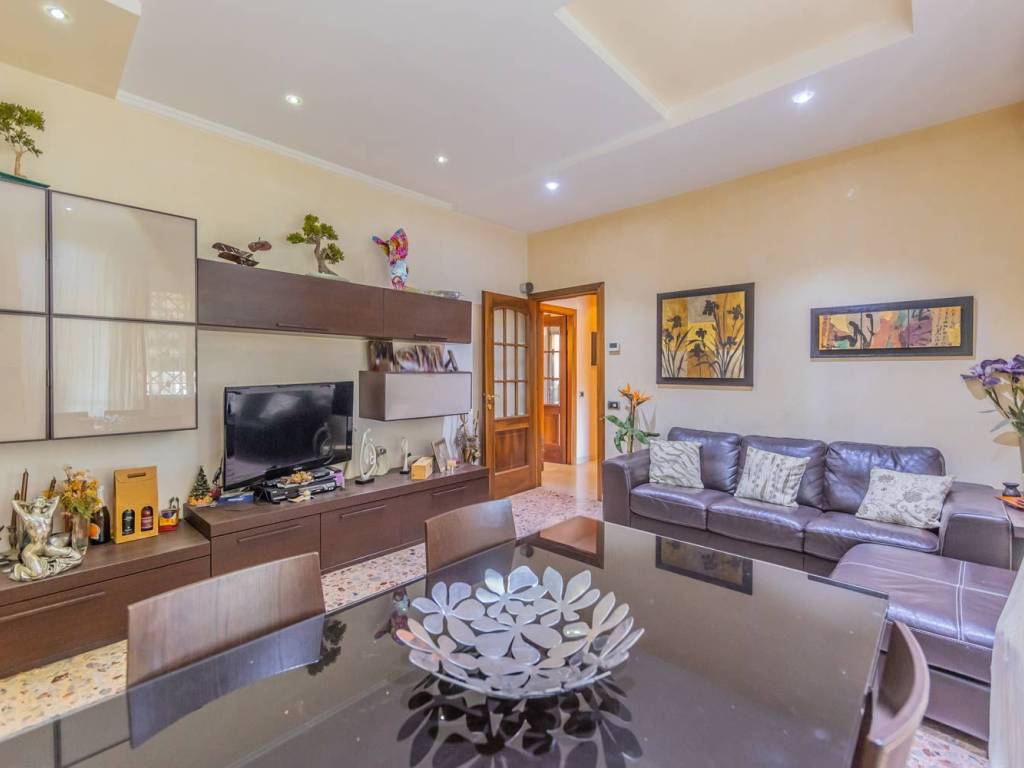 appartamento in vendita a Roma in zona Prenestino-Centocelle