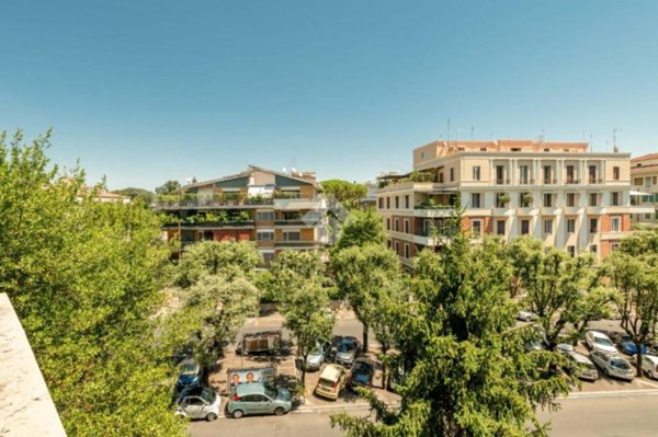 appartamento in vendita a Roma in zona Parioli