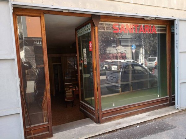 negozio in vendita a Roma in zona Portuense