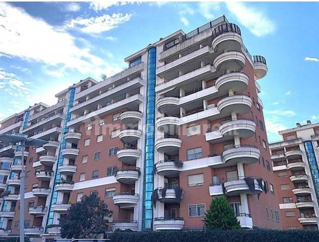 appartamento in vendita a Roma in zona Acilia