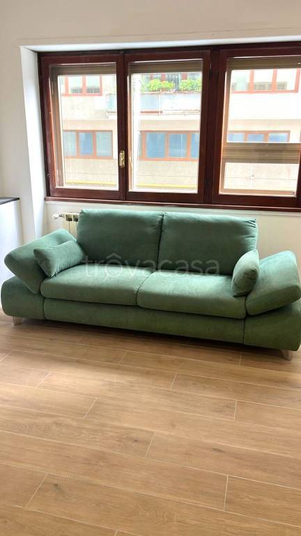 appartamento in vendita a Roma in zona Ostiense