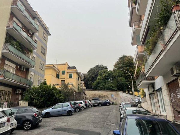 appartamento in vendita a Roma in zona Gianicolense