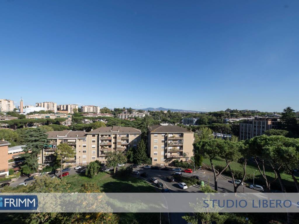 appartamento in vendita a Roma in zona Torrino