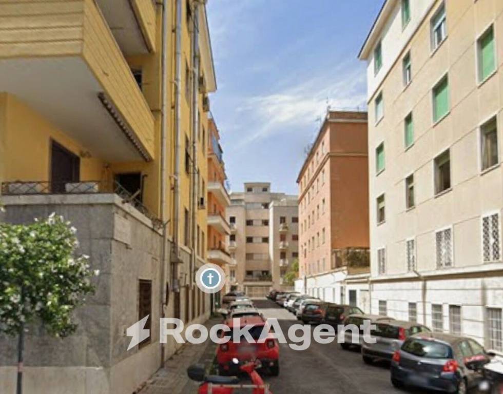 appartamento in vendita a Roma in zona Nomentano