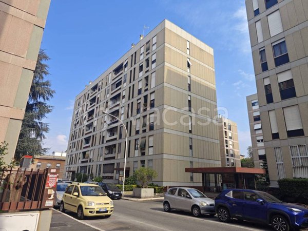 appartamento in vendita a Roma in zona Cinecittà