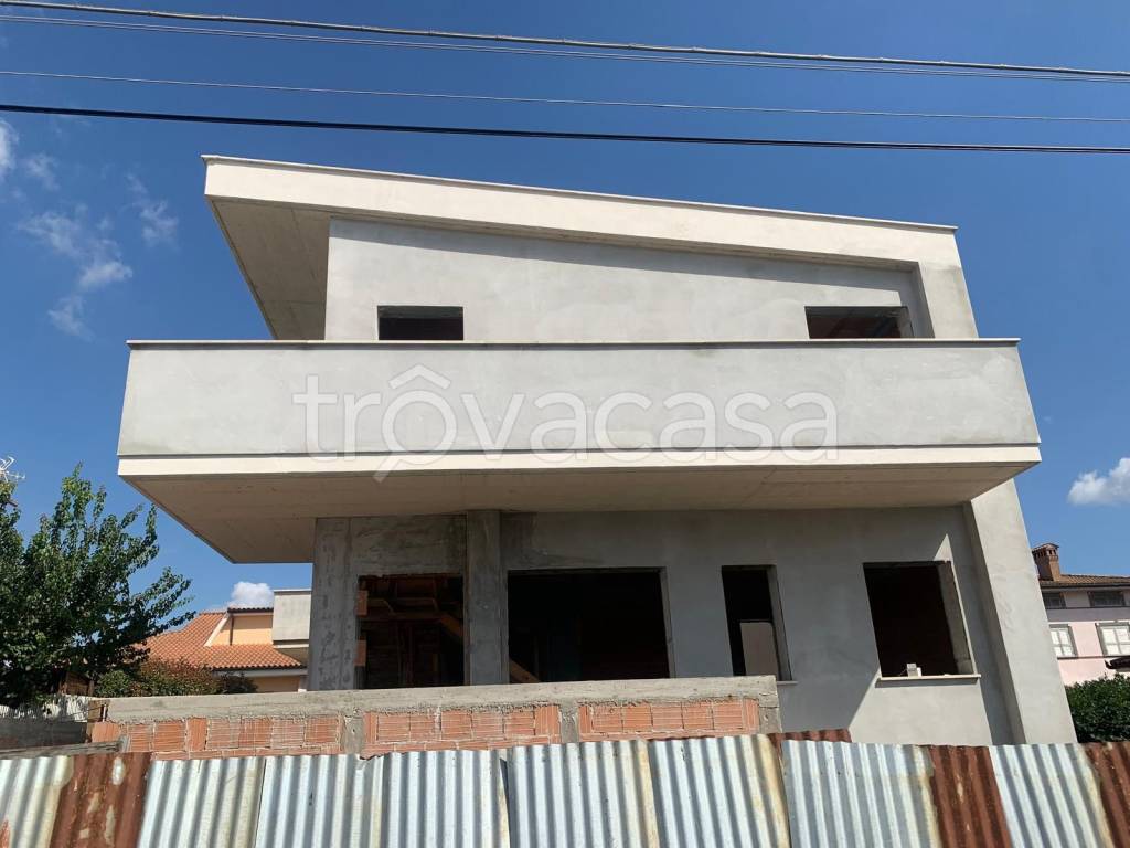 casa indipendente in vendita a Roma