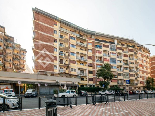 appartamento in vendita a Roma in zona Ardeatino