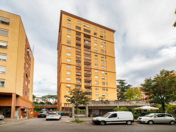 appartamento in vendita a Roma in zona Castel Giubileo