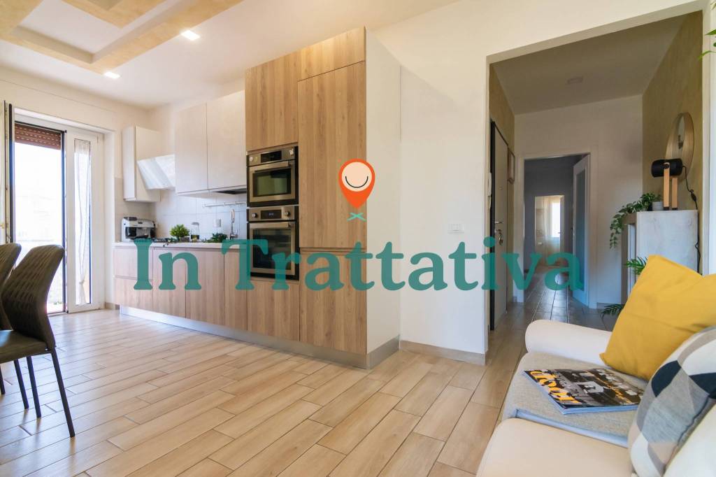 appartamento in vendita a Roma in zona Colle Prenestino