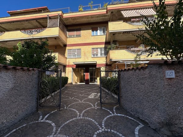 appartamento in vendita a Roma in zona Aurelio