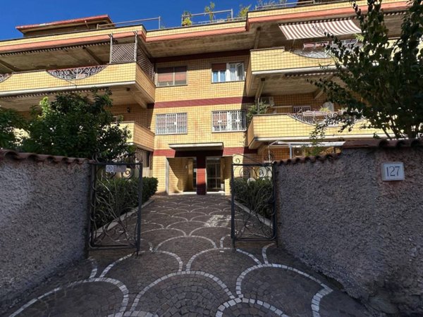 appartamento in vendita a Roma in zona Aurelio