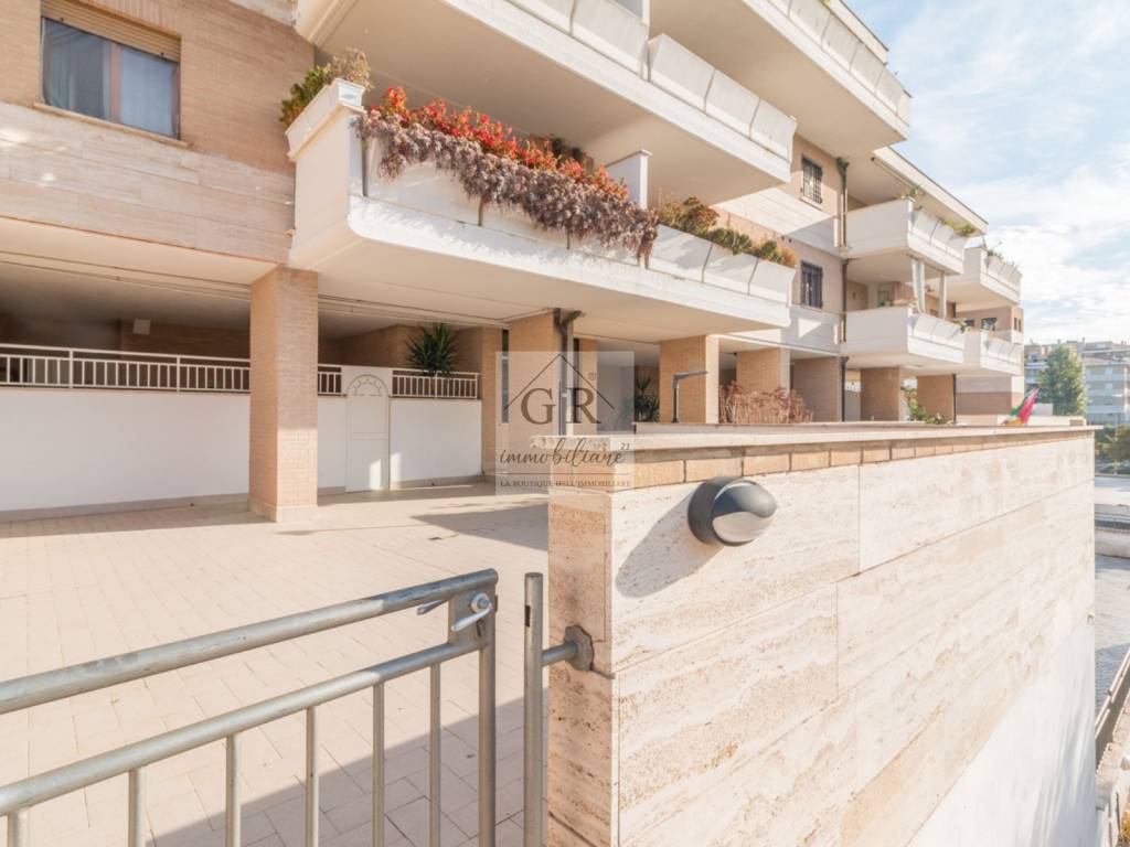 appartamento in vendita a Roma in zona Olgiata