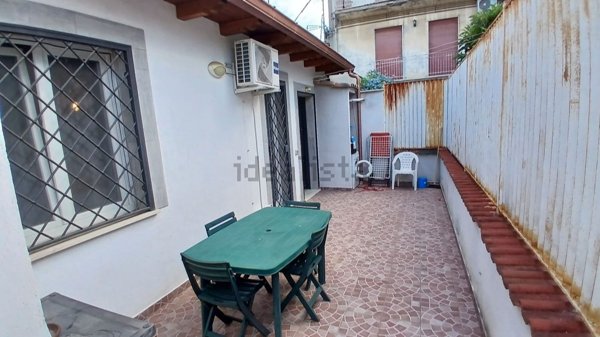 appartamento in vendita a Roma in zona Torre Angela
