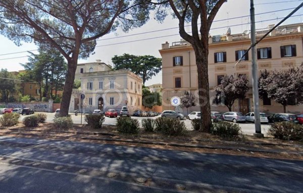 appartamento in vendita a Roma in zona Nomentano