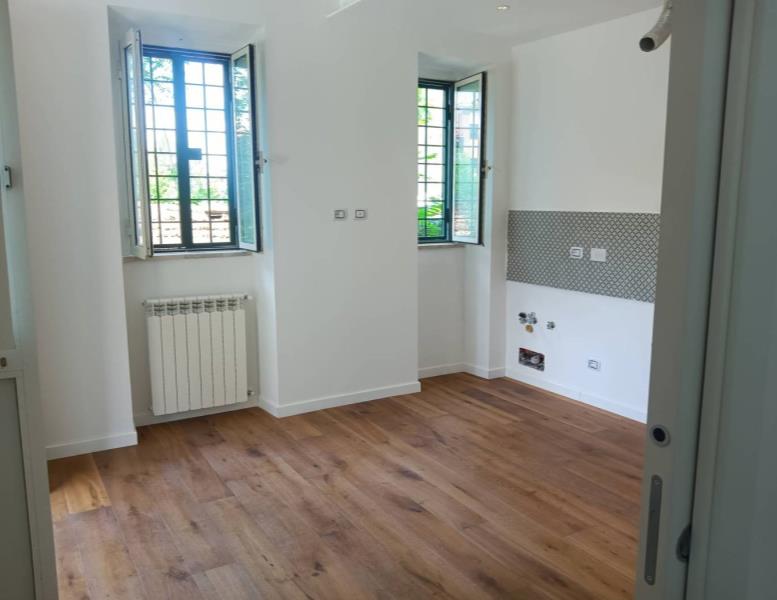 appartamento in vendita a Roma in zona Tor di Quinto
