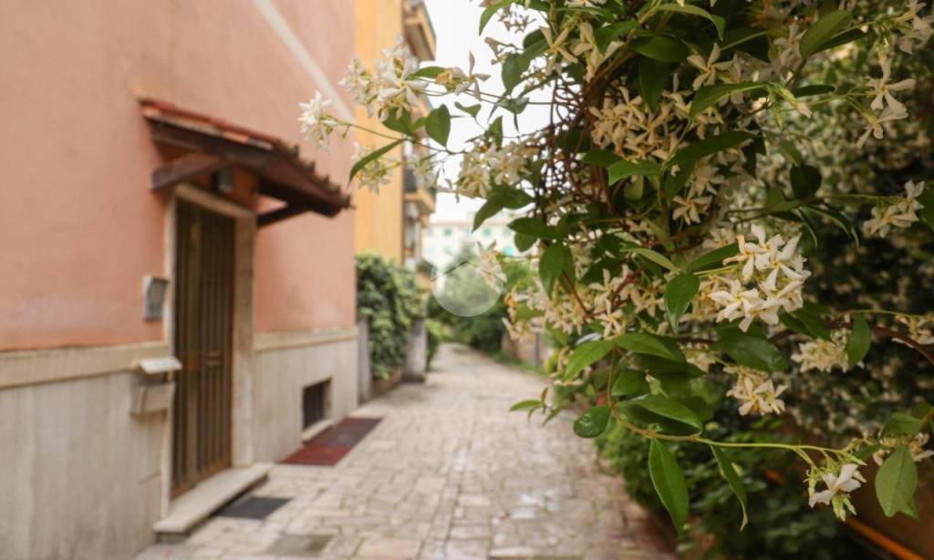 appartamento in vendita a Roma in zona Gianicolense