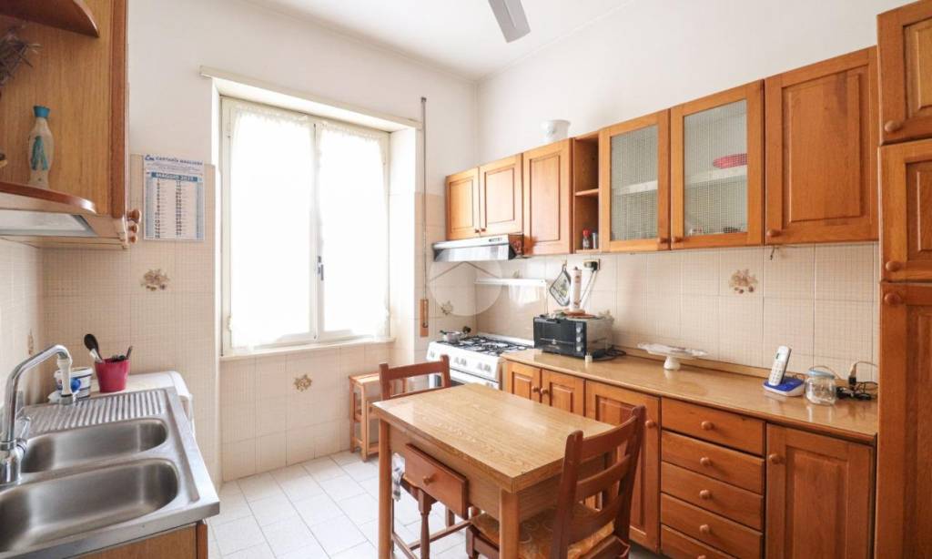 appartamento in vendita a Roma in zona Gianicolense