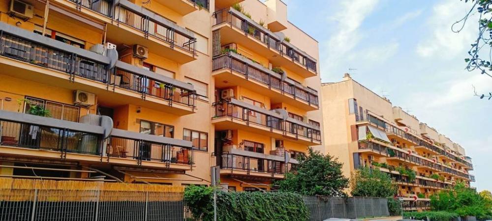 appartamento in vendita a Roma in zona Giuliano Dalmata