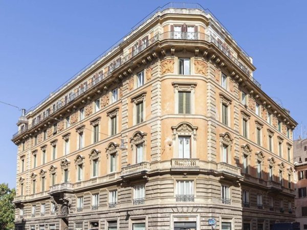 appartamento in vendita a Roma in zona Campo Marzio