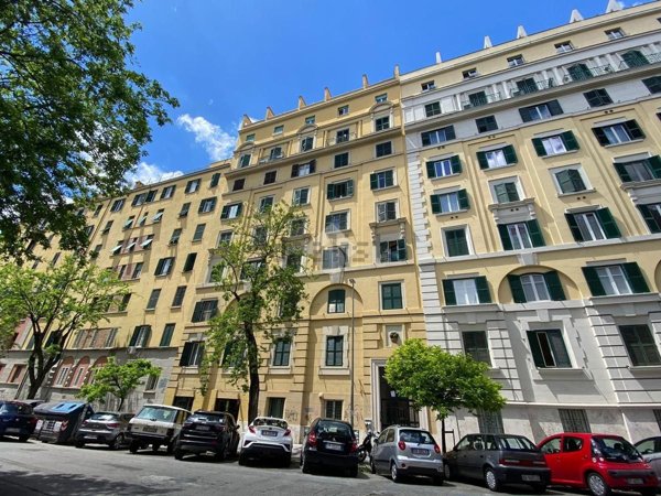 appartamento in vendita a Roma in zona Appio Latino