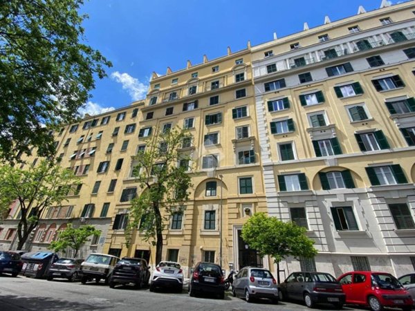 appartamento in vendita a Roma in zona Appio Latino