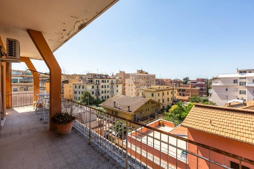 appartamento in vendita a Roma in zona Primavalle