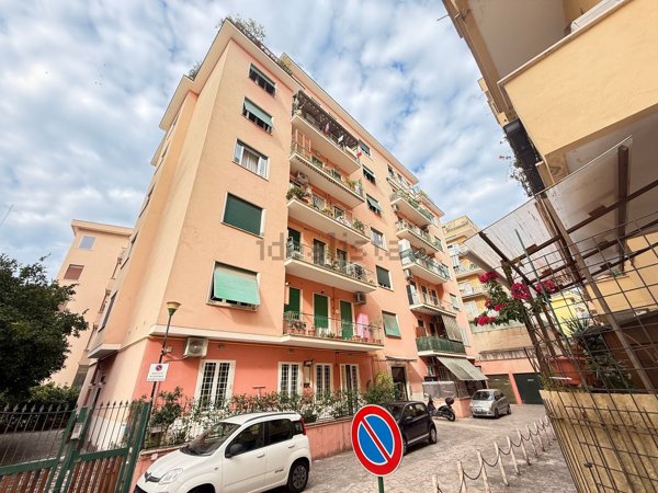 appartamento in vendita a Roma in zona Gianicolense