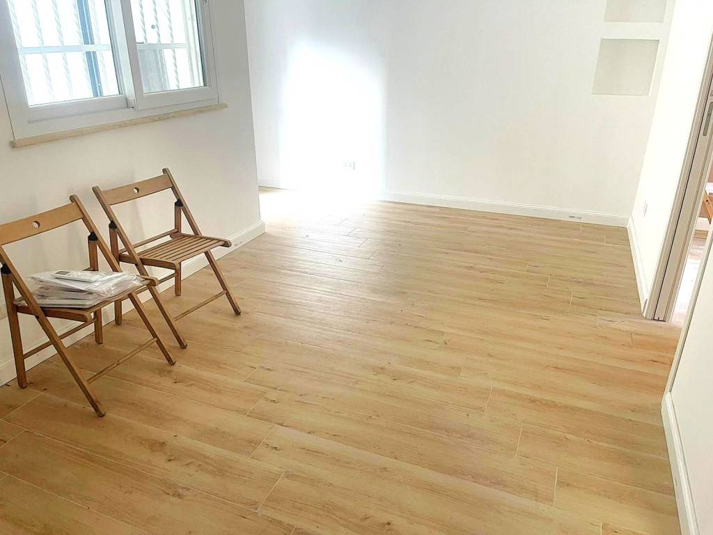 appartamento in vendita a Roma in zona Appio Latino