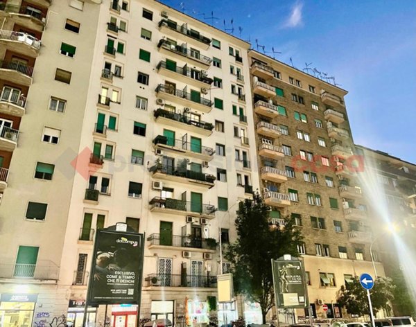 appartamento in vendita a Roma in zona Appio Latino