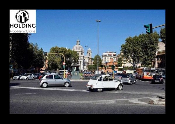 appartamento in vendita a Roma in zona Della Vittoria
