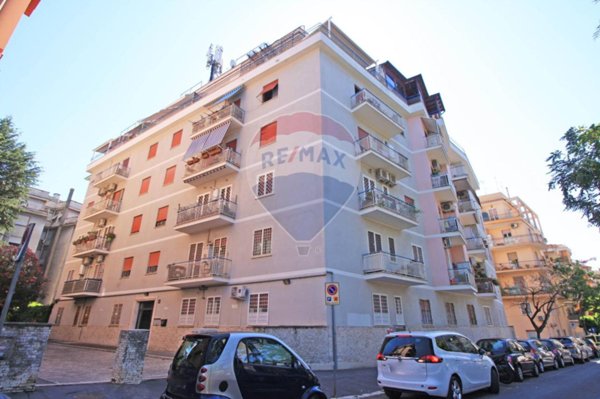 appartamento in vendita a Roma in zona Ardeatino
