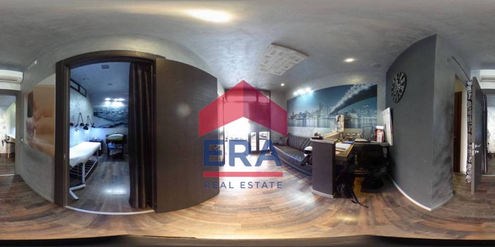 locale commerciale in vendita a Roma in zona Appio Claudio