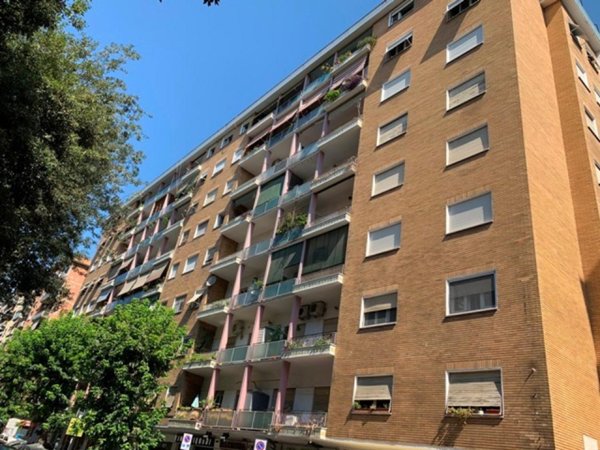 appartamento in vendita a Roma in zona Portuense