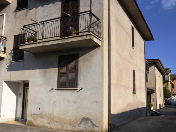 appartamento in vendita a Roma in zona Ponte di Nona